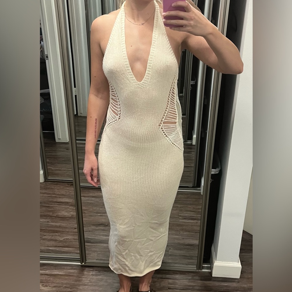 Chic Halter Knit Dress in Cream